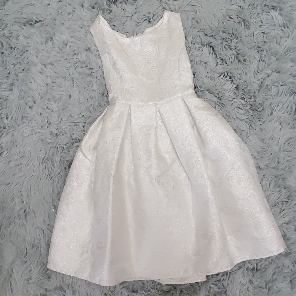 Beautiful white dress